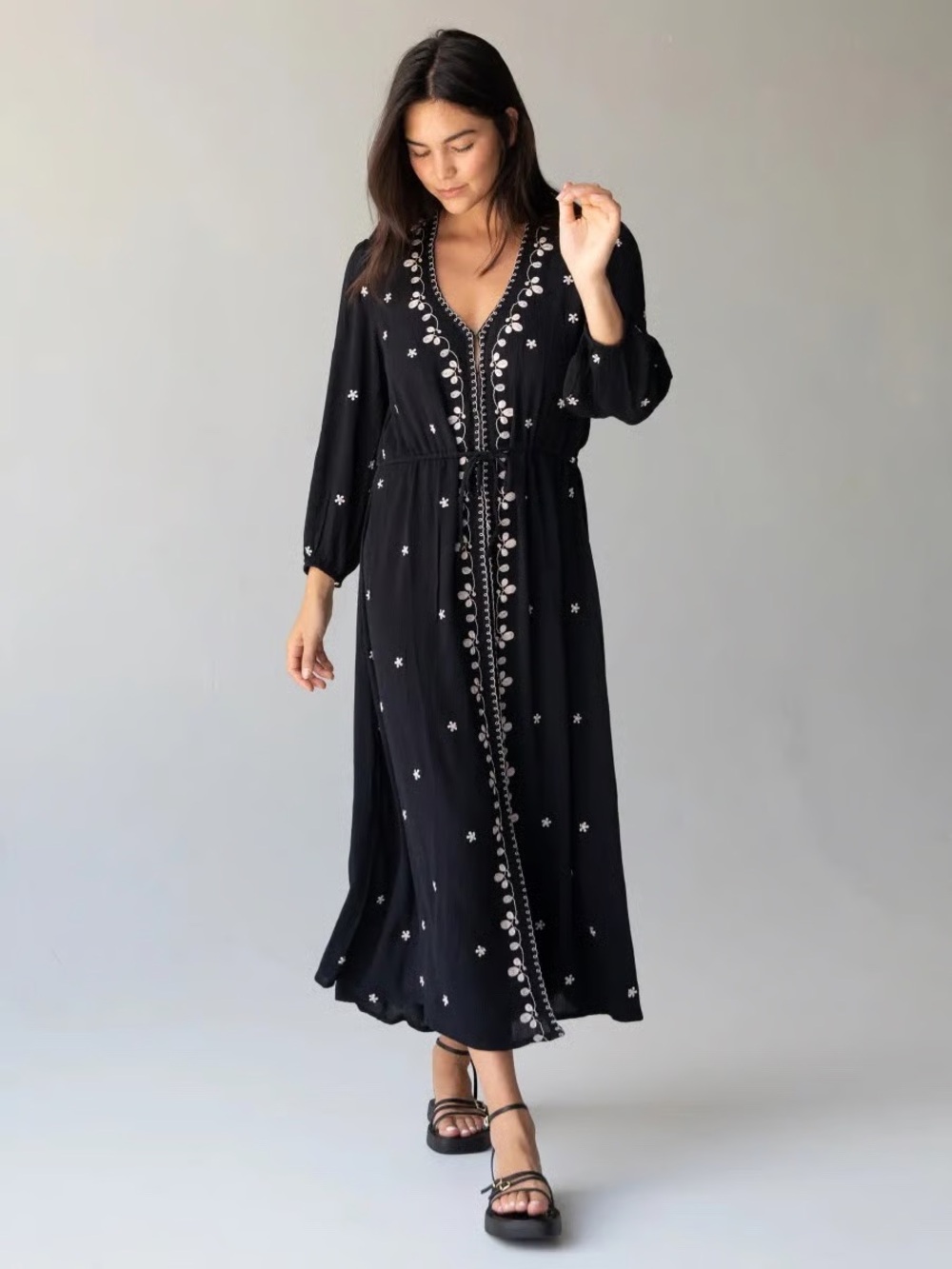 Natural Life Embroidered Boho Maxi Dress Size Medium